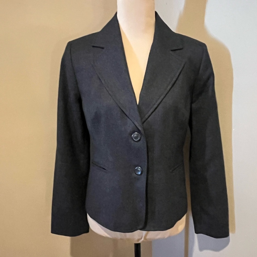 Pendleton Petite Dark Charcoal Two-Button Blazer, size 10